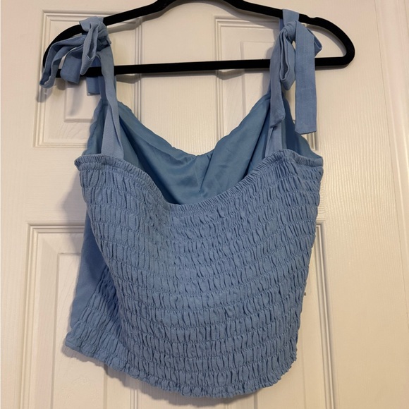 Sienna Sky Blue Button-Front Blouse - Picture 4 of 5